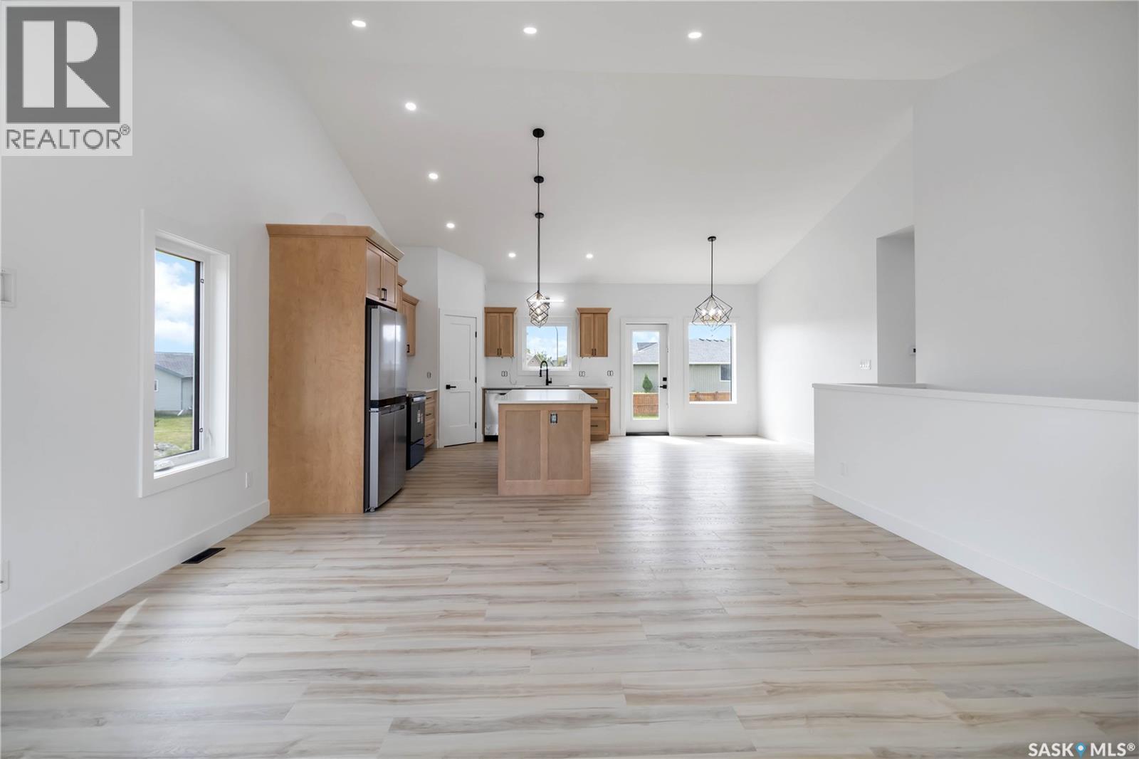 210 2nd Street S, Waldheim, Saskatchewan  S0K 4R0 - Photo 6 - SK025874