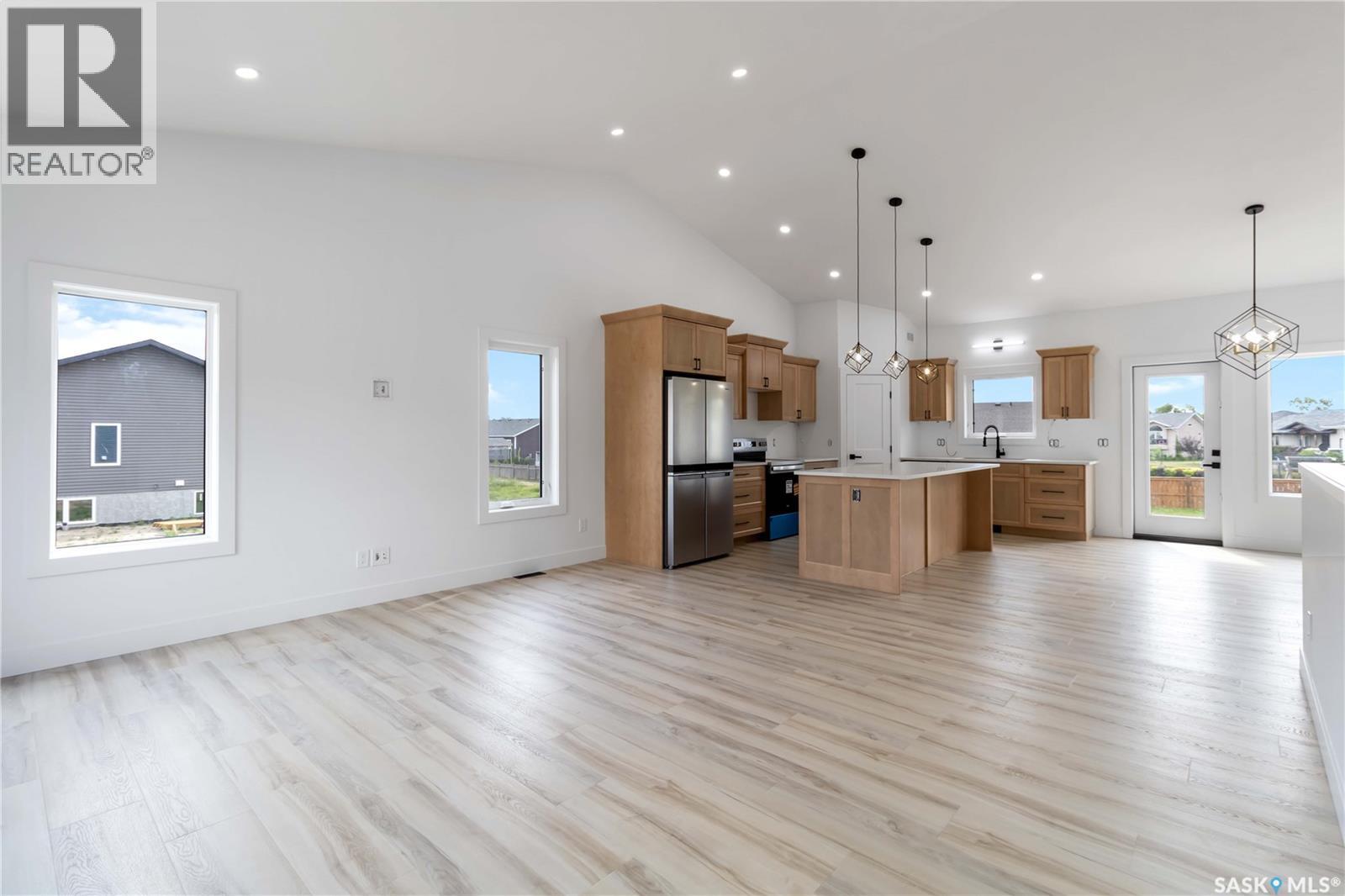 210 2nd Street S, Waldheim, Saskatchewan  S0K 4R0 - Photo 7 - SK025874