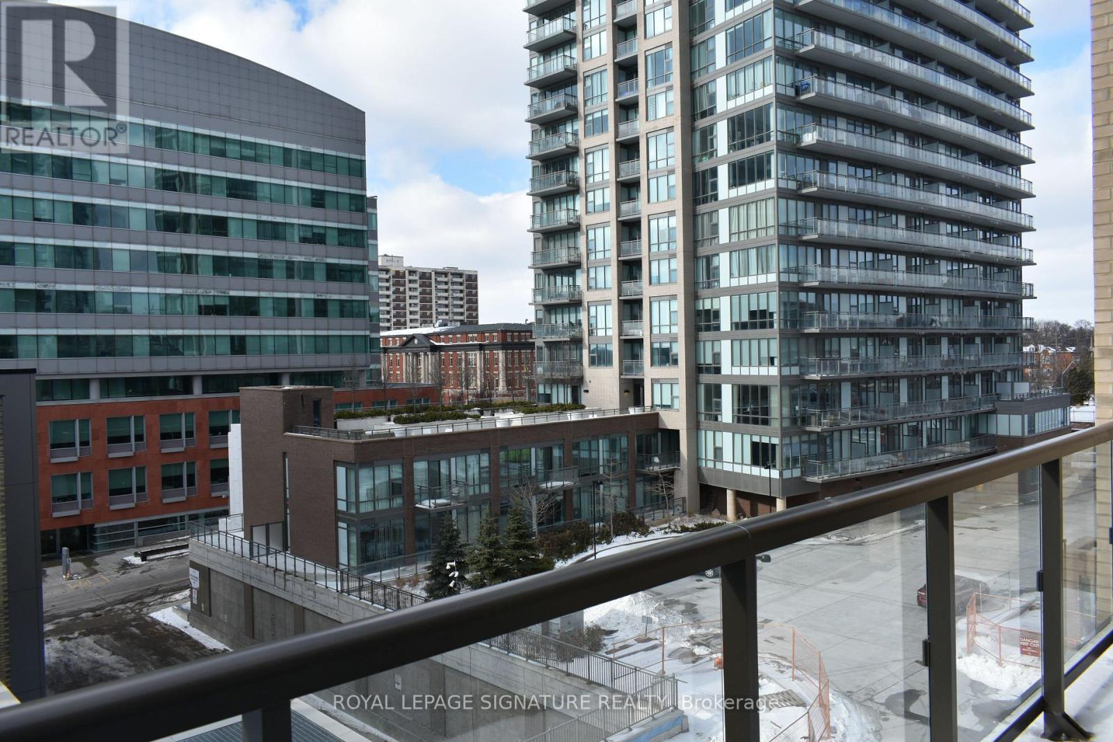 434 - 55 Duke Street W, Kitchener, Ontario  N2H 0C9 - Photo 18 - X12647872