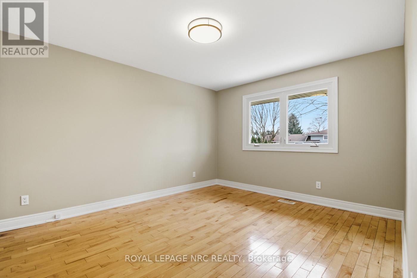 36 Mcgill Street, Welland, Ontario  L3C 3L3 - Photo 15 - X12647876