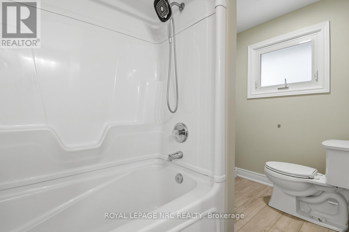 36 Mcgill Street, Welland, Ontario  L3C 3L3 - Photo 17 - X12647876