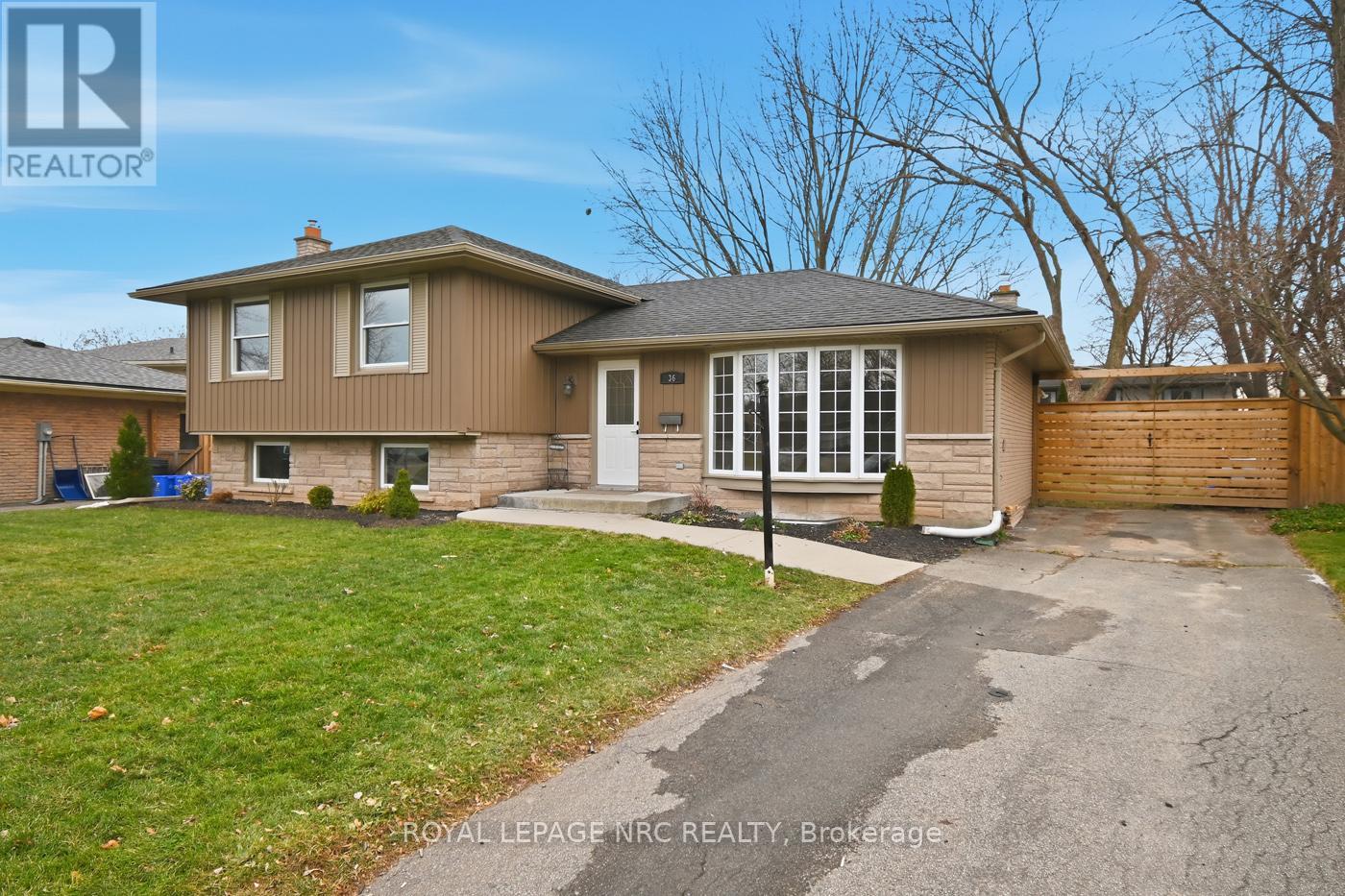 36 Mcgill Street, Welland, Ontario  L3C 3L3 - Photo 2 - X12647876