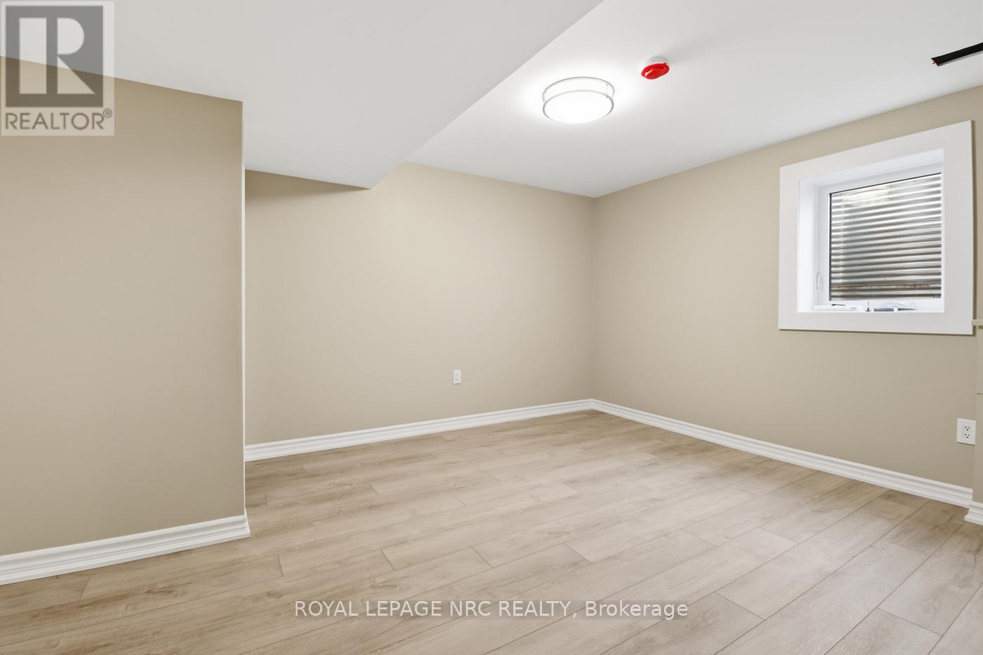 36 Mcgill Street, Welland, Ontario  L3C 3L3 - Photo 27 - X12647876