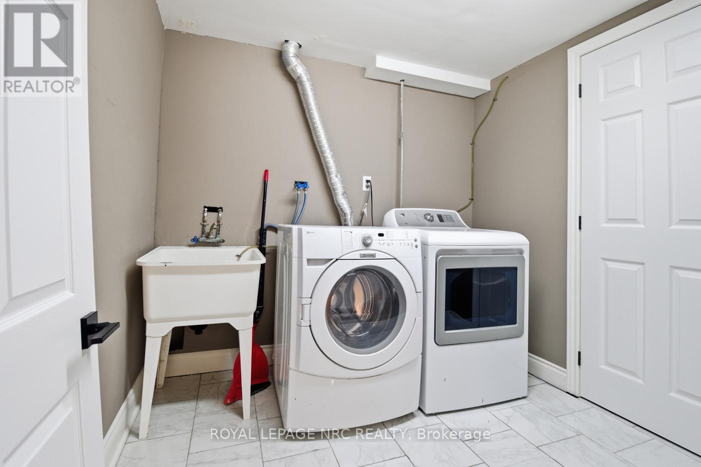 36 Mcgill Street, Welland, Ontario  L3C 3L3 - Photo 29 - X12647876