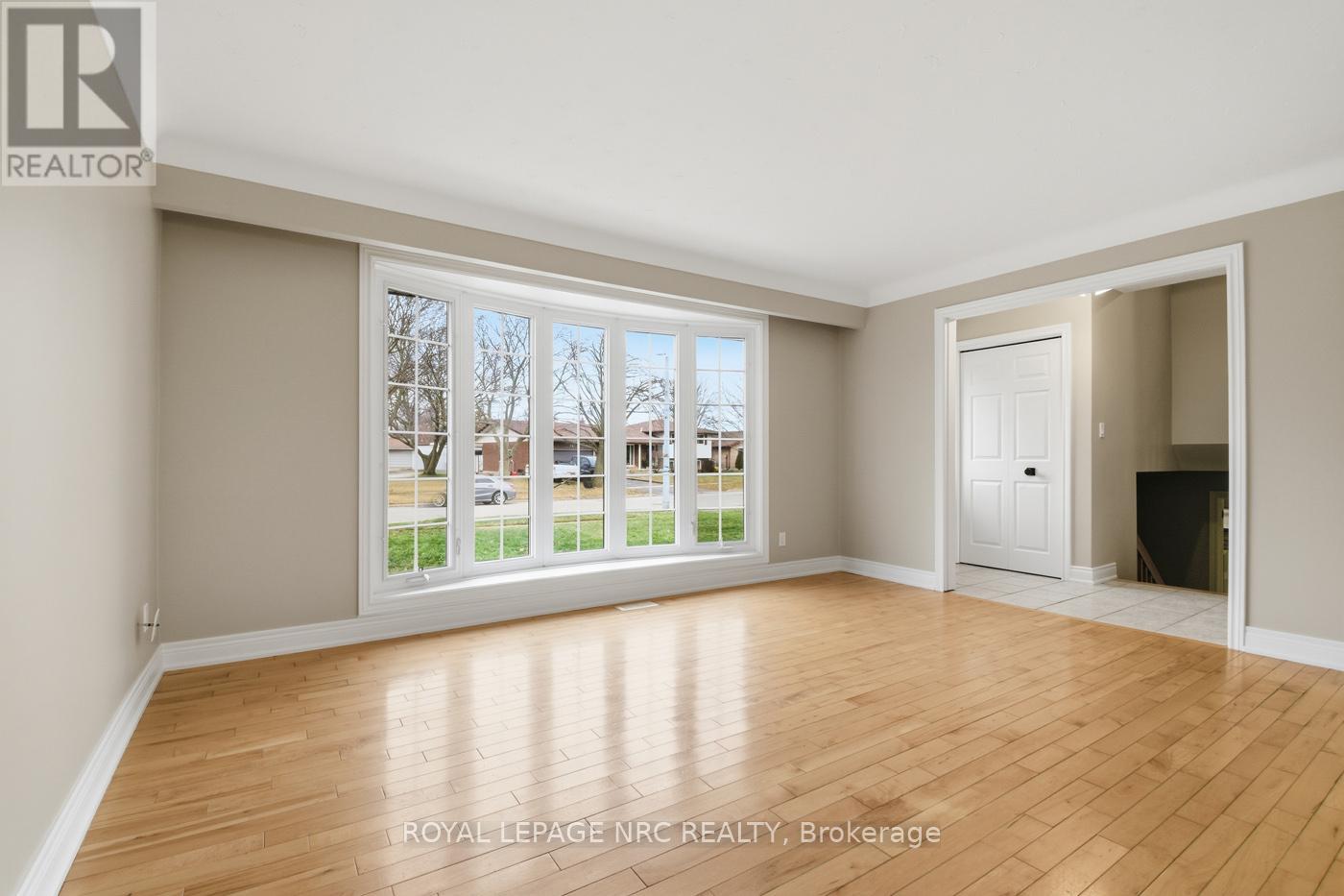 36 Mcgill Street, Welland, Ontario  L3C 3L3 - Photo 4 - X12647876