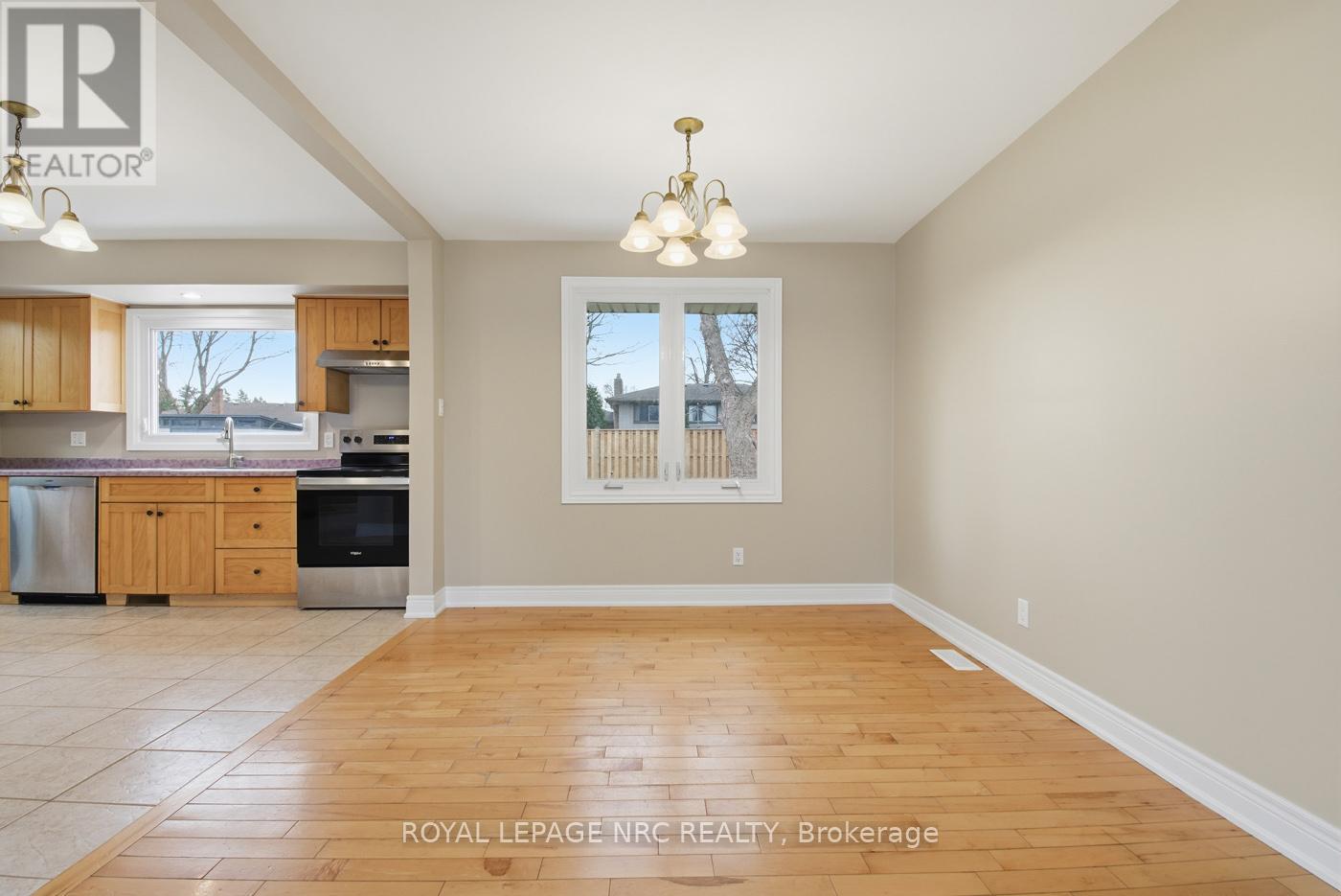 36 Mcgill Street, Welland, Ontario  L3C 3L3 - Photo 9 - X12647876