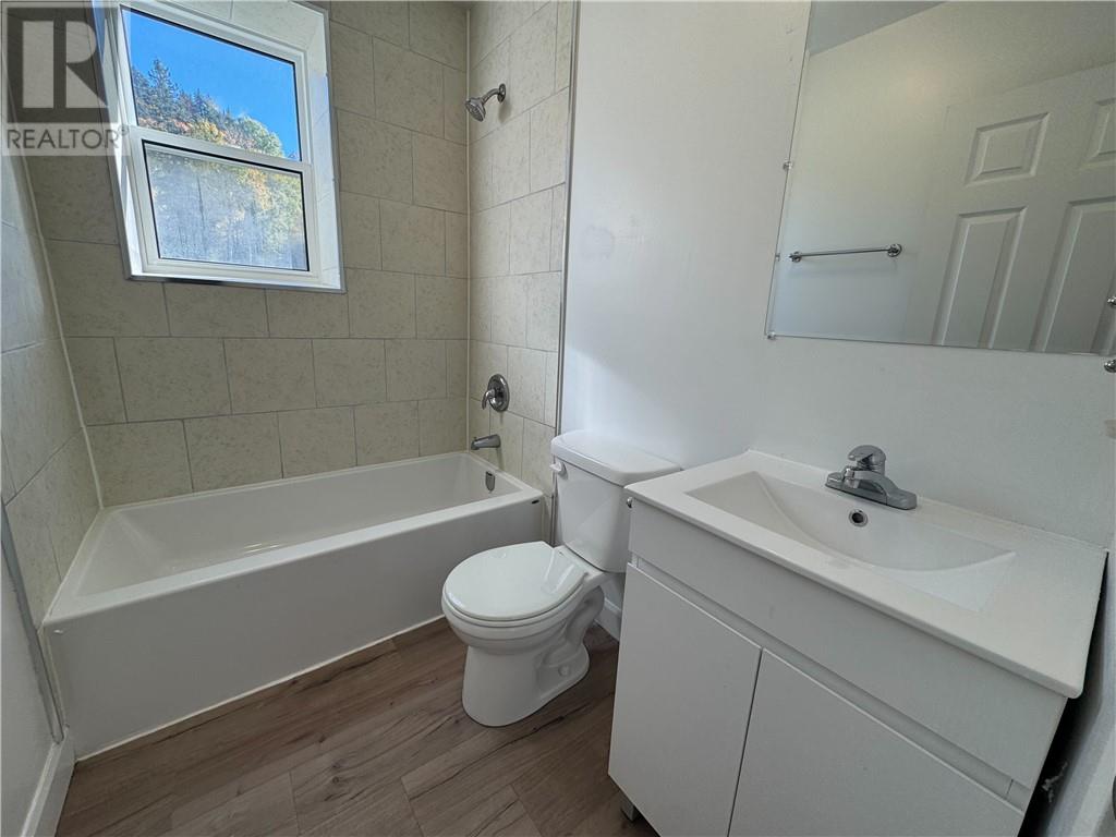 101 Service Road Unit# 1, Onaping, Ontario  P0M 2R0 - Photo 9 - 2125894