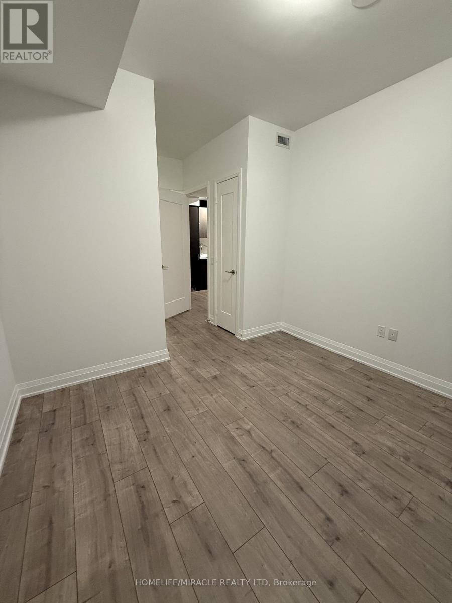 412 Silver Maple Road, Oakville, Ontario  L6H 7X8 - Photo 7 - W12644796