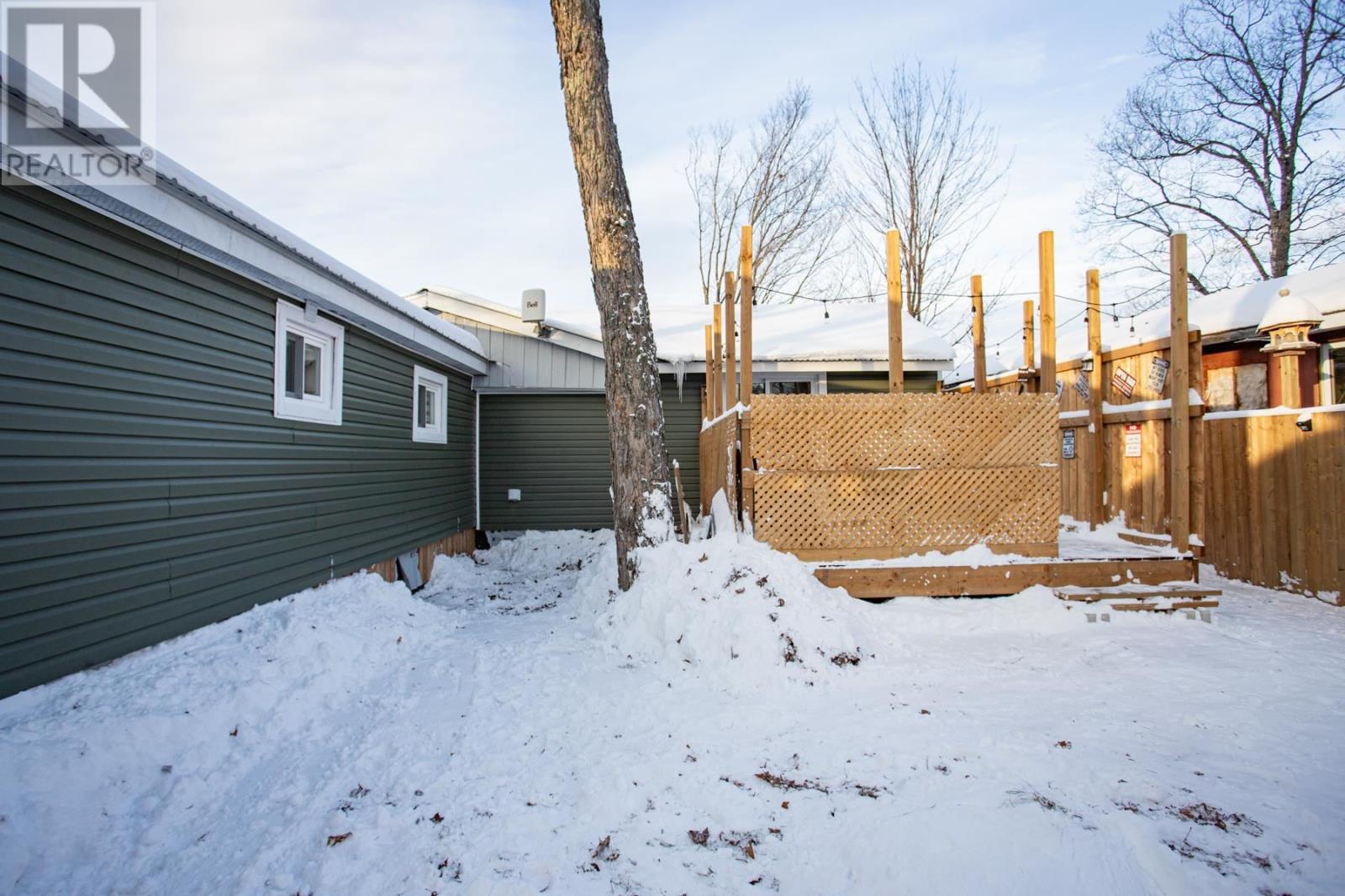 8 Wildwood Dr, Heyden, Ontario  P6A 5K7 - Photo 17 - SM253424