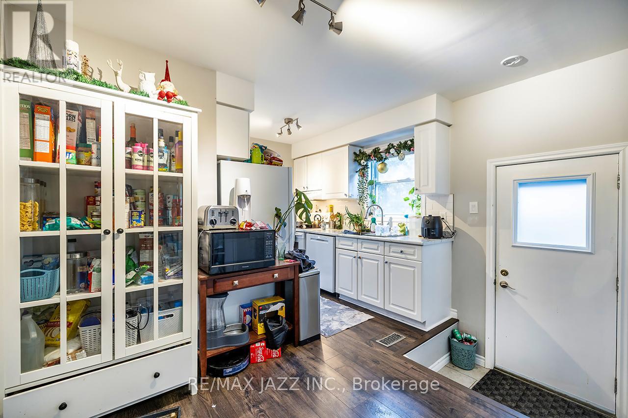 3 Devondale Street, Clarington, Ontario  L1E 1S2 - Photo 13 - E12648052