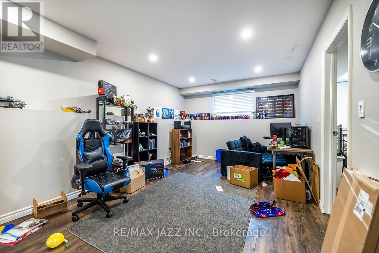 3 Devondale Street, Clarington, Ontario  L1E 1S2 - Photo 20 - E12648052