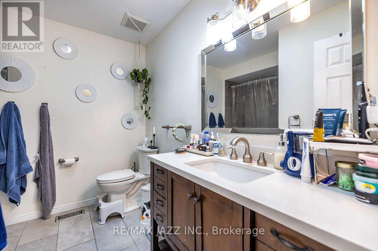 3 Devondale Street, Clarington, Ontario  L1E 1S2 - Photo 28 - E12648052