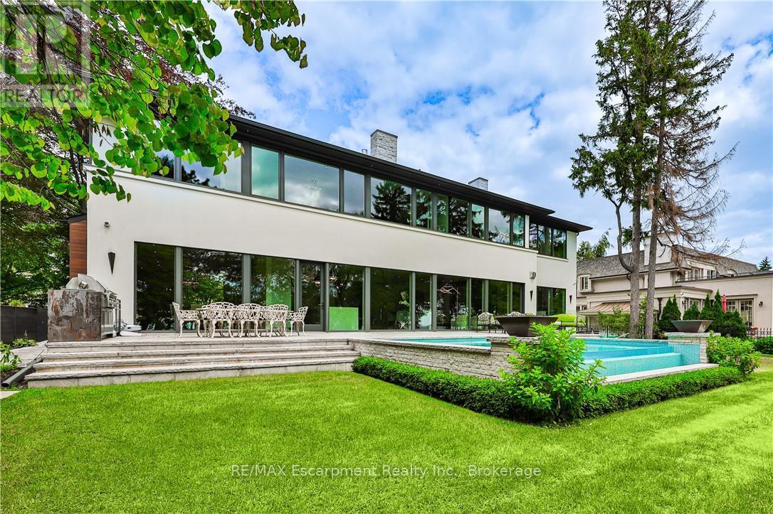 2250 Chancery Lane W, Oakville, Ontario  L6J 6A3 - Photo 7 - W12604934