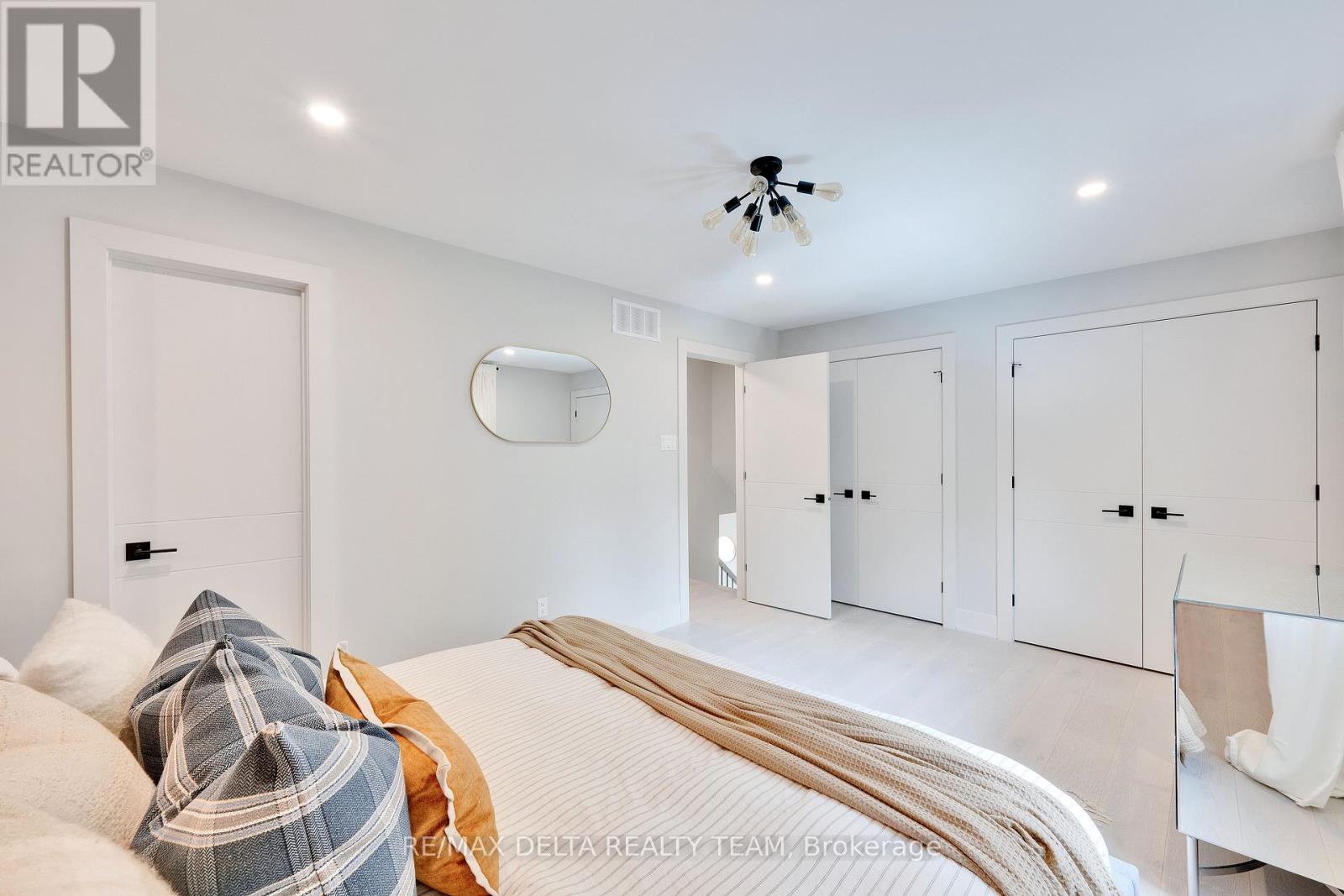 2556 Gravelle Crescent, Ottawa, Ontario  K1B 3A3 - Photo 20 - X12648028