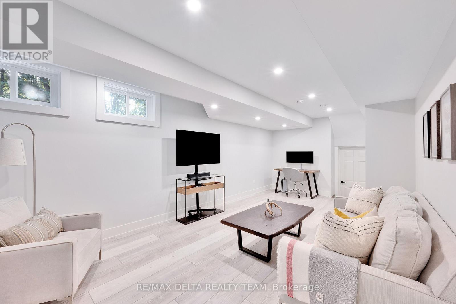 2556 Gravelle Crescent, Ottawa, Ontario  K1B 3A3 - Photo 28 - X12648028