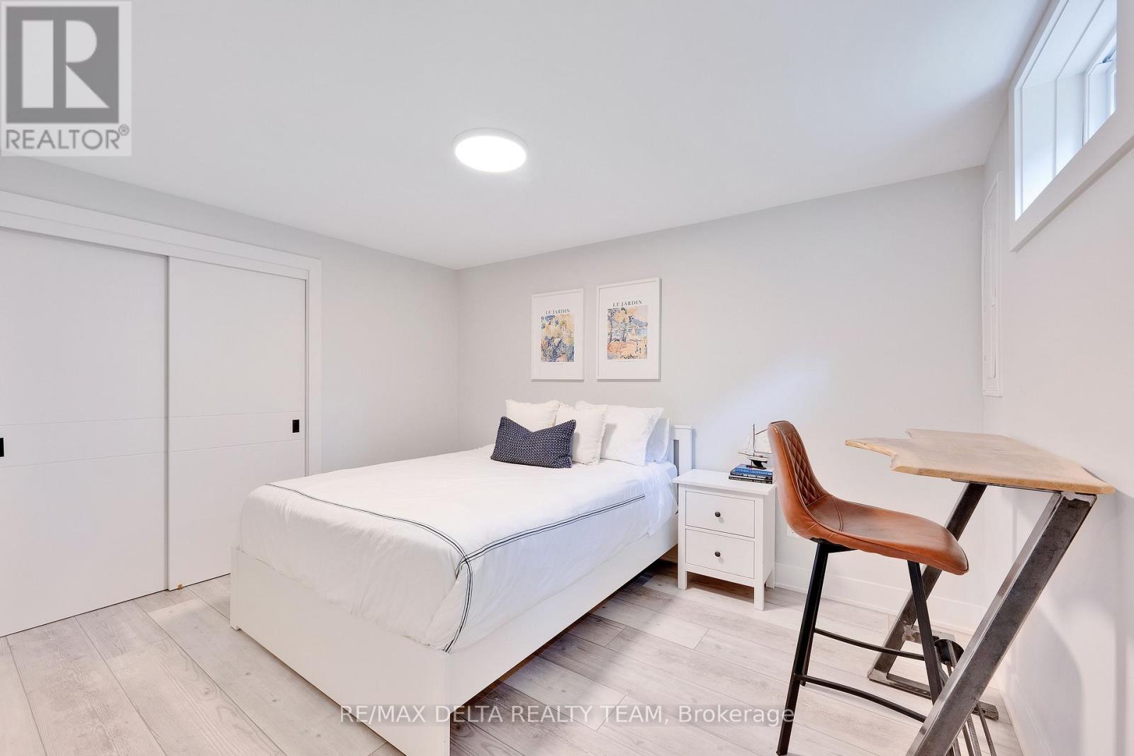 2556 Gravelle Crescent, Ottawa, Ontario  K1B 3A3 - Photo 29 - X12648028