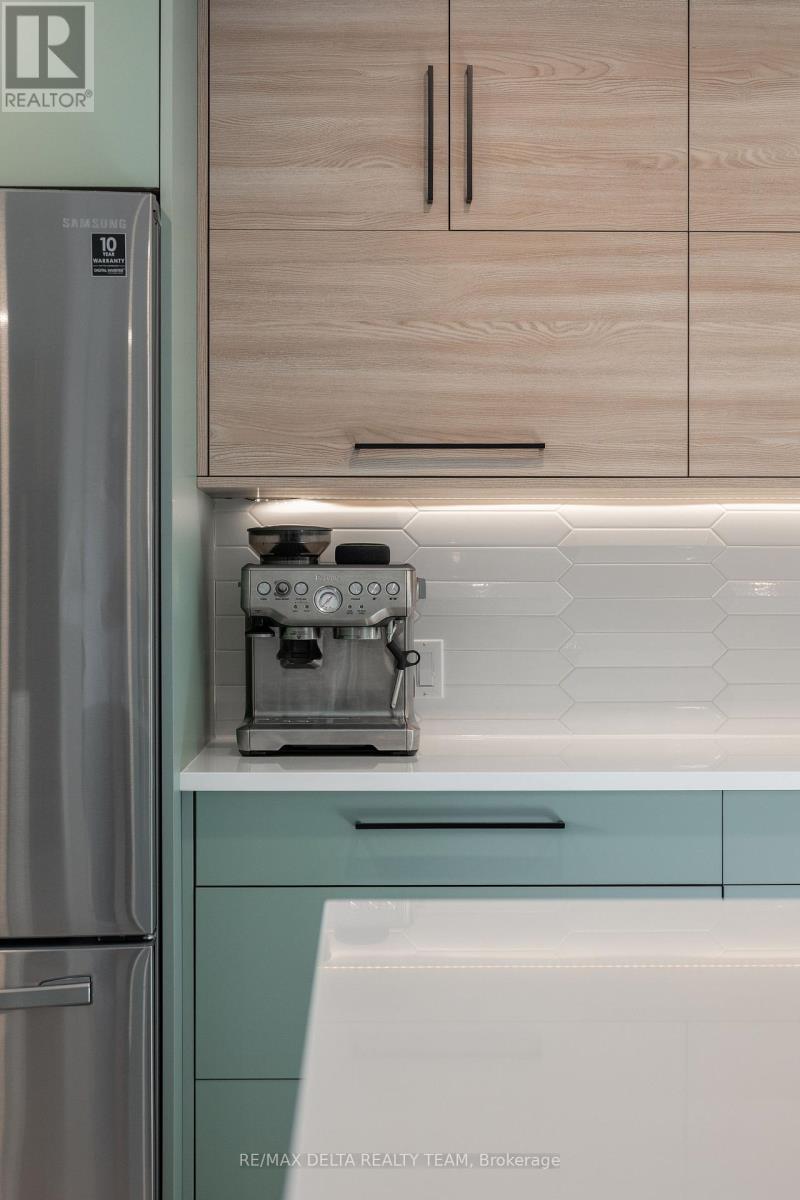 2556 Gravelle Crescent, Ottawa, Ontario  K1B 3A3 - Photo 38 - X12648028