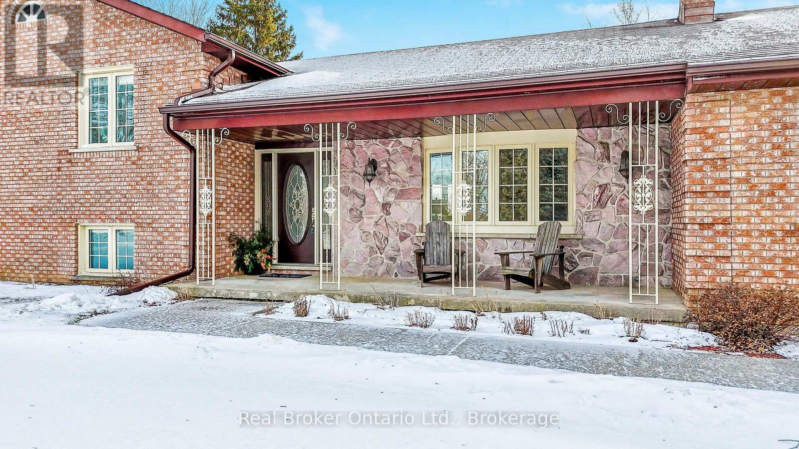 8759 Wellington 124 Road, Erin, Ontario  N1H 6H7 - Photo 3 - X12596804