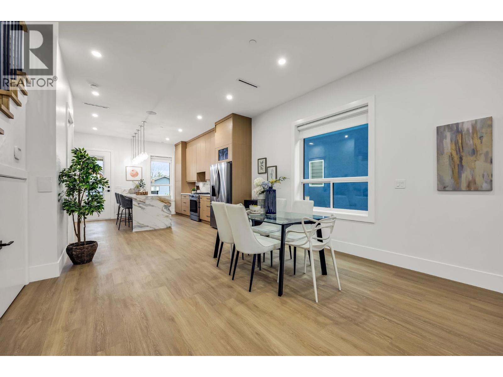 2827 Dundas Street, Vancouver, British Columbia  V5K 1R5 - Photo 6 - R3074786