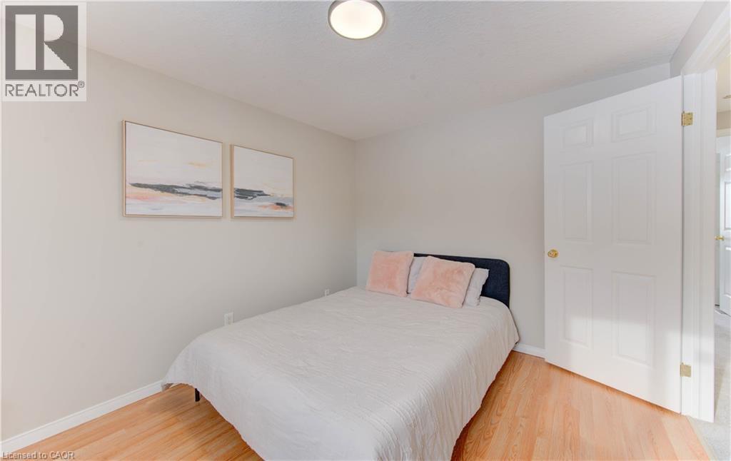 141 Mountain Laurel Crescent, Kitchener, Ontario  N2E 3T9 - Photo 36 - 40794808