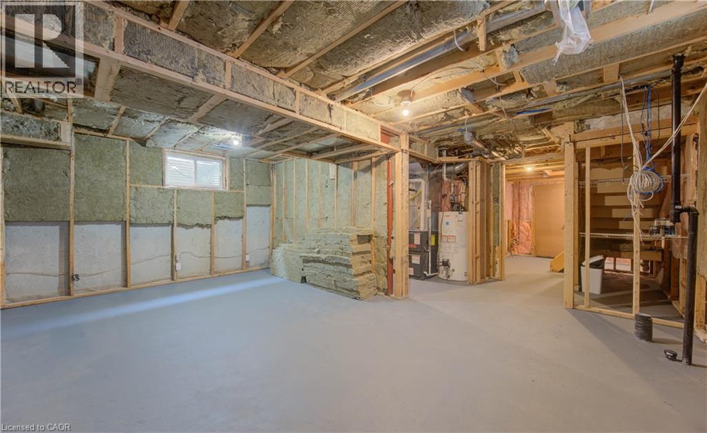 141 Mountain Laurel Crescent, Kitchener, Ontario  N2E 3T9 - Photo 38 - 40794808