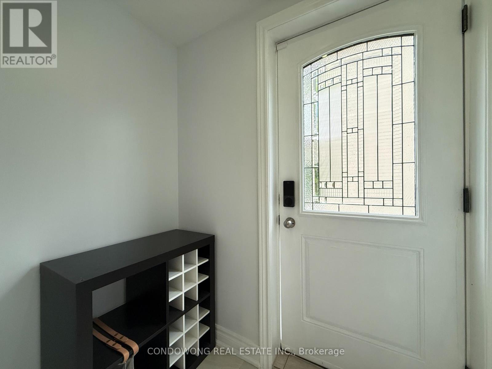 Basement - 3 Alamosa Drive, Toronto, Ontario  M2J 2N6 - Photo 2 - C12648074