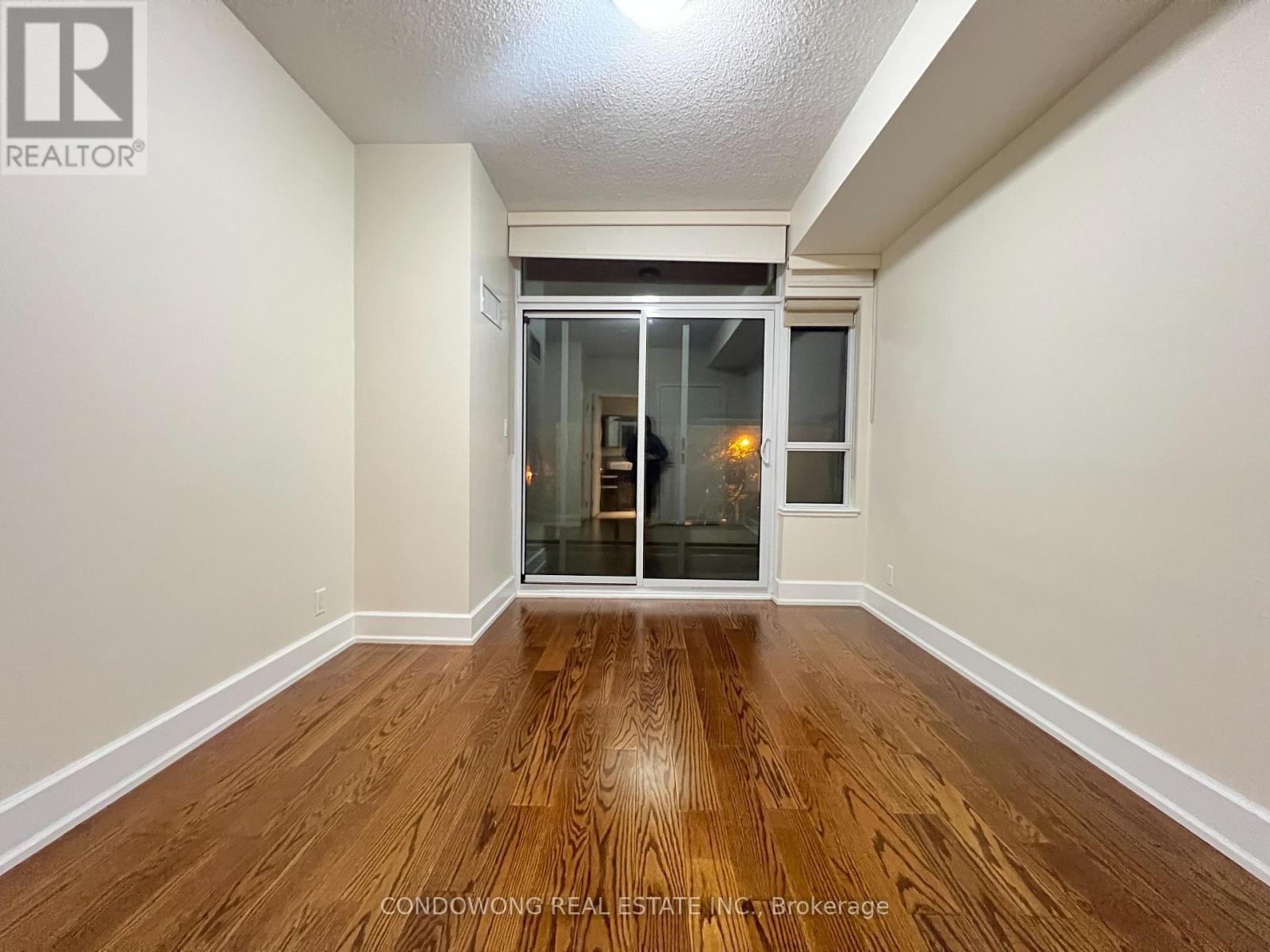 202 - 676 Sheppard Avenue E, Toronto, Ontario  M2K 3E7 - Photo 11 - C12648088