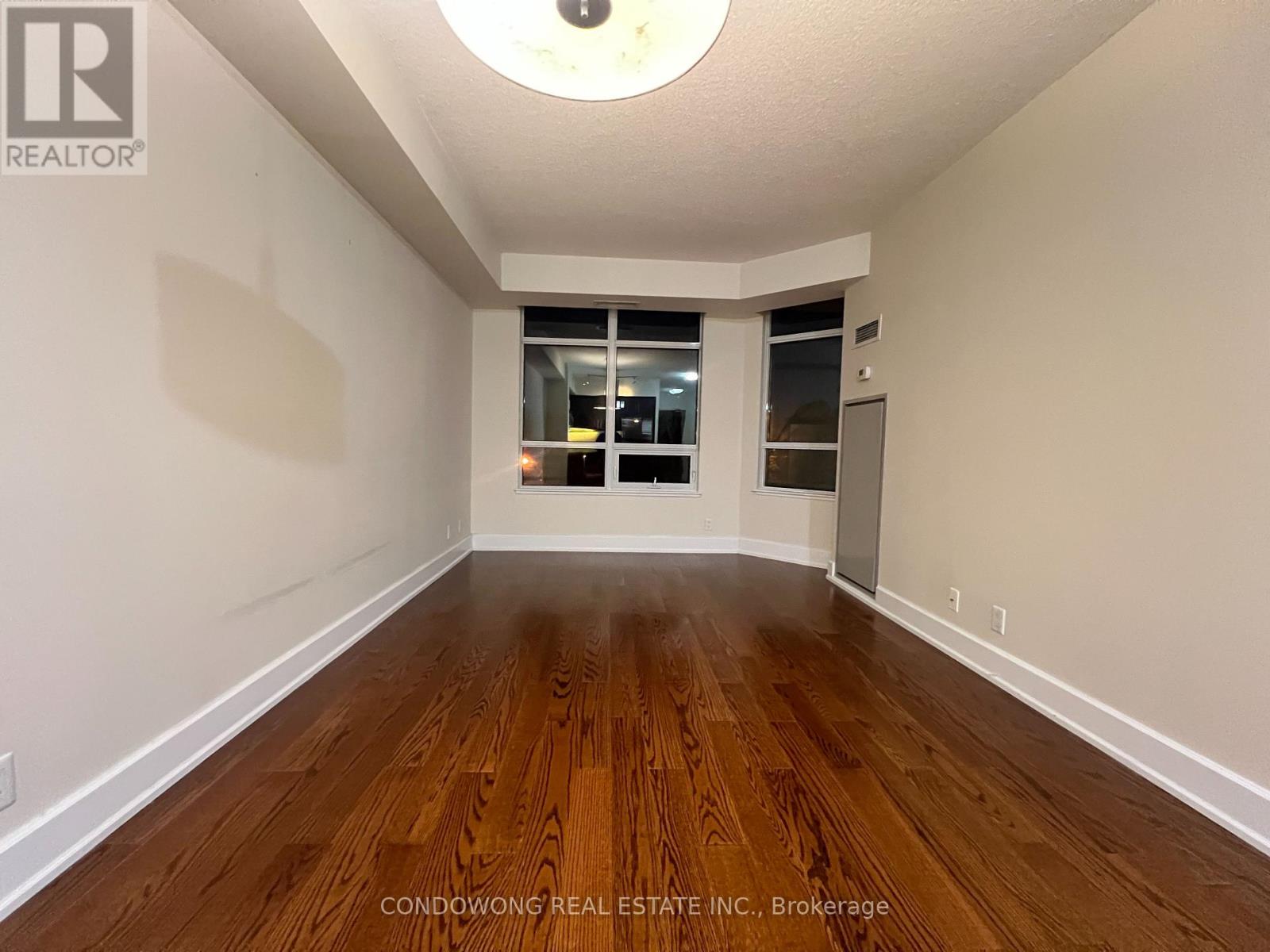 202 - 676 Sheppard Avenue E, Toronto, Ontario  M2K 3E7 - Photo 8 - C12648088