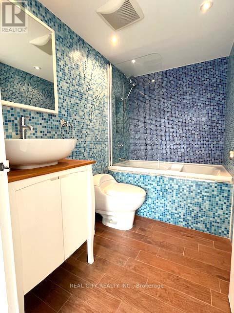 207 - 285 Enfield Place, Mississauga, Ontario  L5B 3Y6 - Photo 18 - W12645520