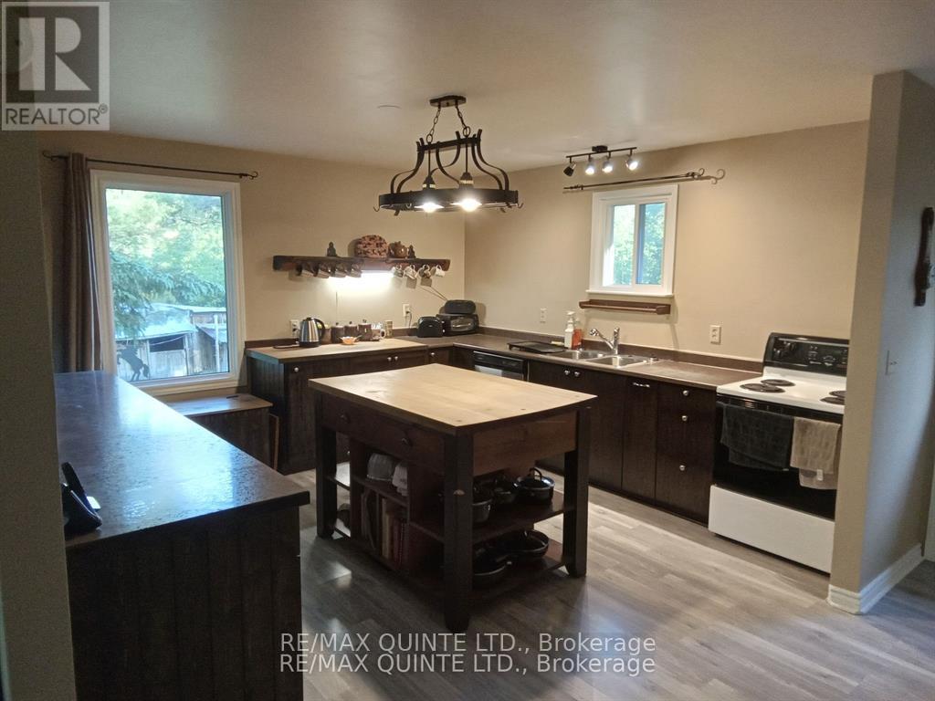 690 Potter Settlement Road, Tweed, Ontario  K0K 3J0 - Photo 14 - X12383582