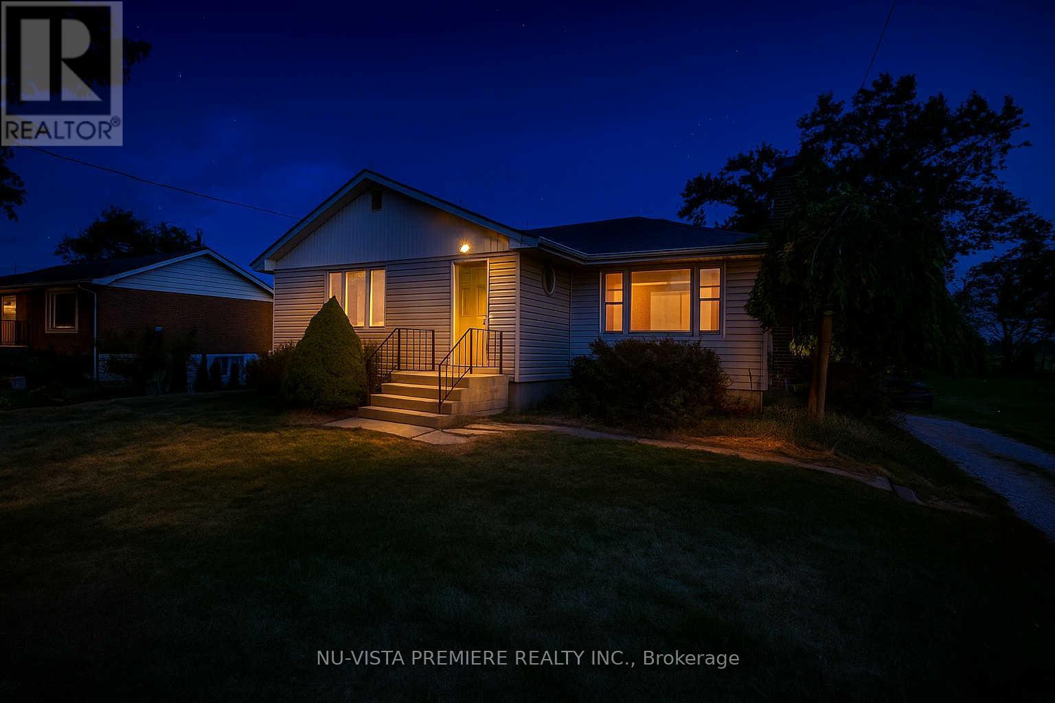 2448 WILSON STREET W, Hamilton, Ontario