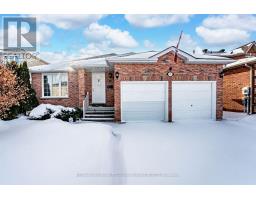 43 CHELTENHAM ROAD, Barrie, Ontario