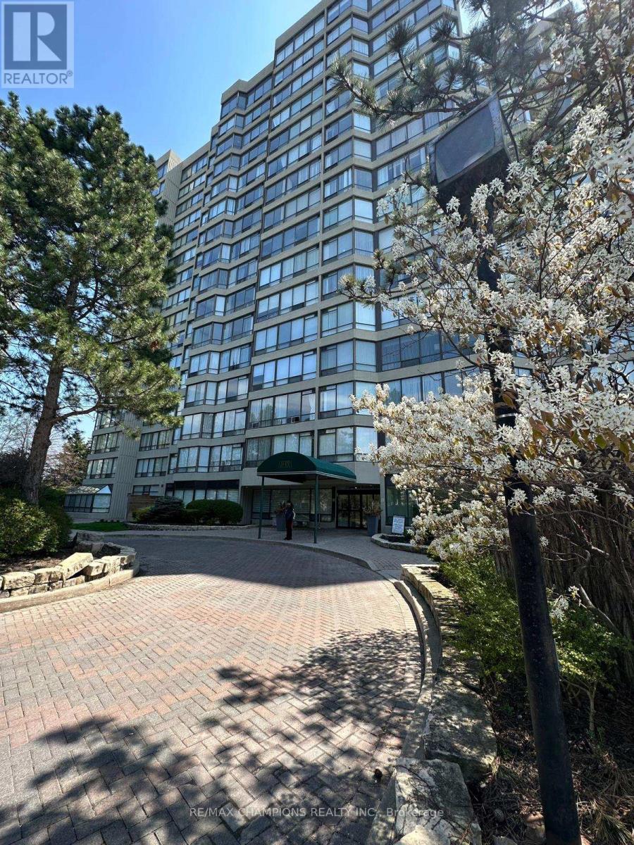 1406 - 26 Hanover Road, Brampton, Ontario  L6S 4T2 - Photo 2 - W12648020