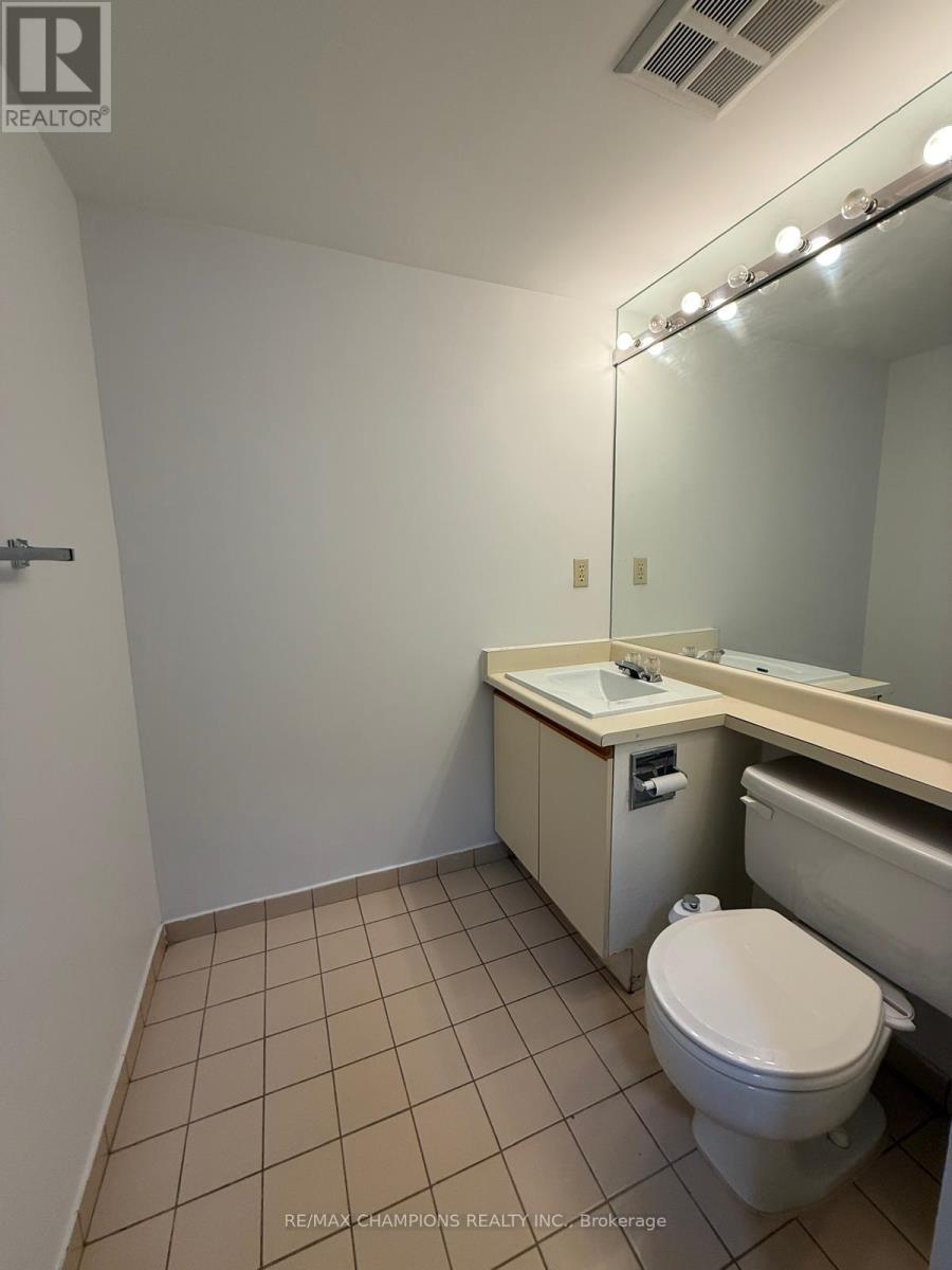 1406 - 26 Hanover Road, Brampton, Ontario  L6S 4T2 - Photo 21 - W12648020