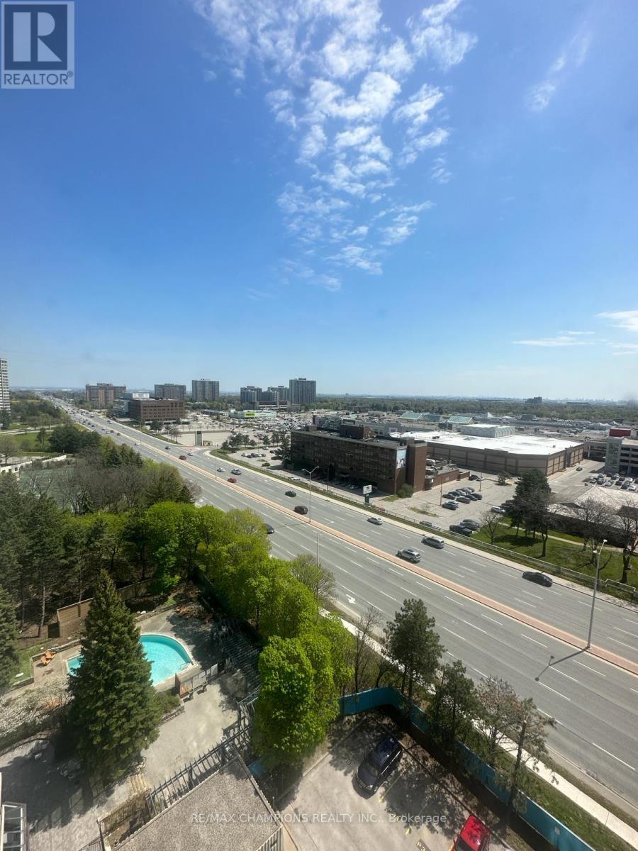 1406 - 26 Hanover Road, Brampton, Ontario  L6S 4T2 - Photo 4 - W12648020