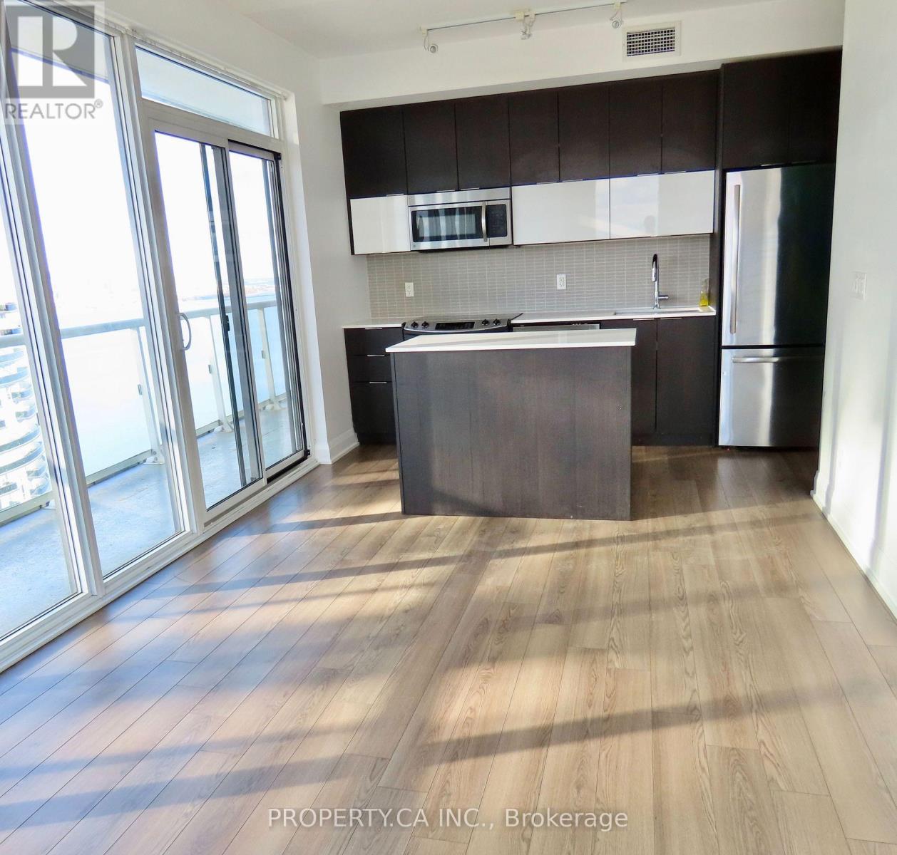 3208 - 56 Annie Craig Drive, Toronto, Ontario  M8V 0C8 - Photo 6 - W12648076