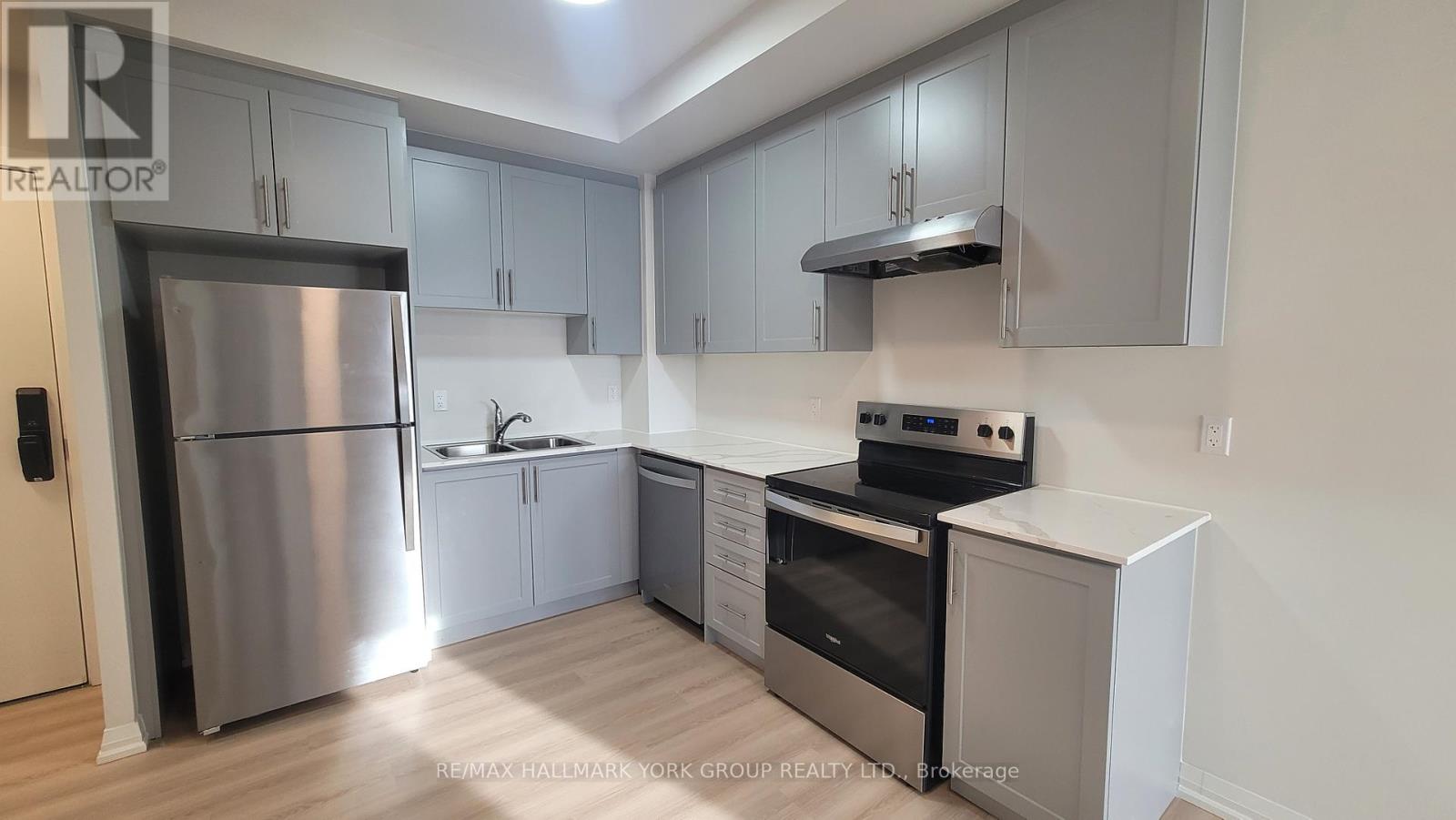 204 - 13042 Yonge Street, Richmond Hill, Ontario  L4E 1N6 - Photo 7 - N12646248