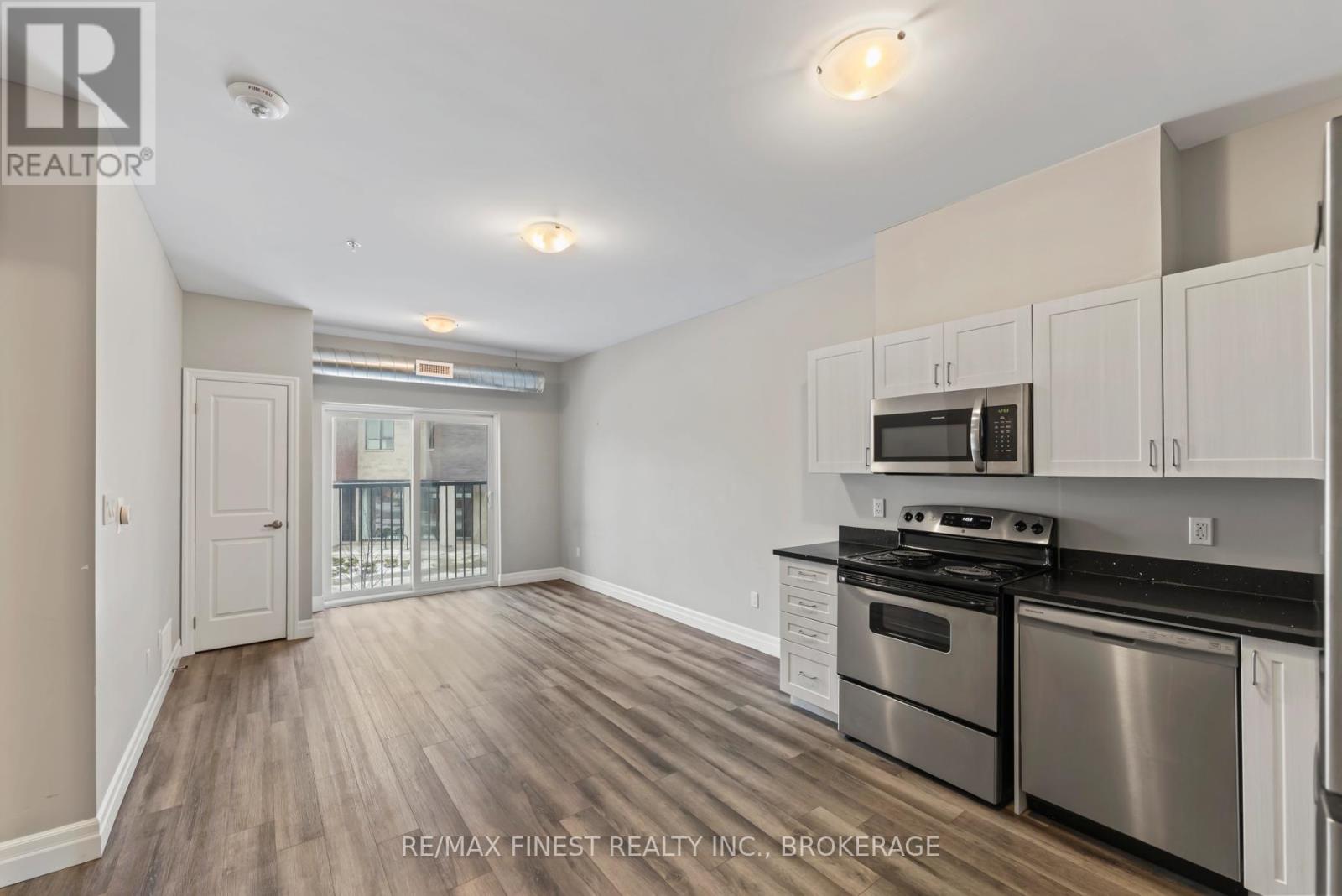 202 - 501 Frontenac Street, Kingston, Ontario  K4K 4L9 - Photo 13 - X12647828