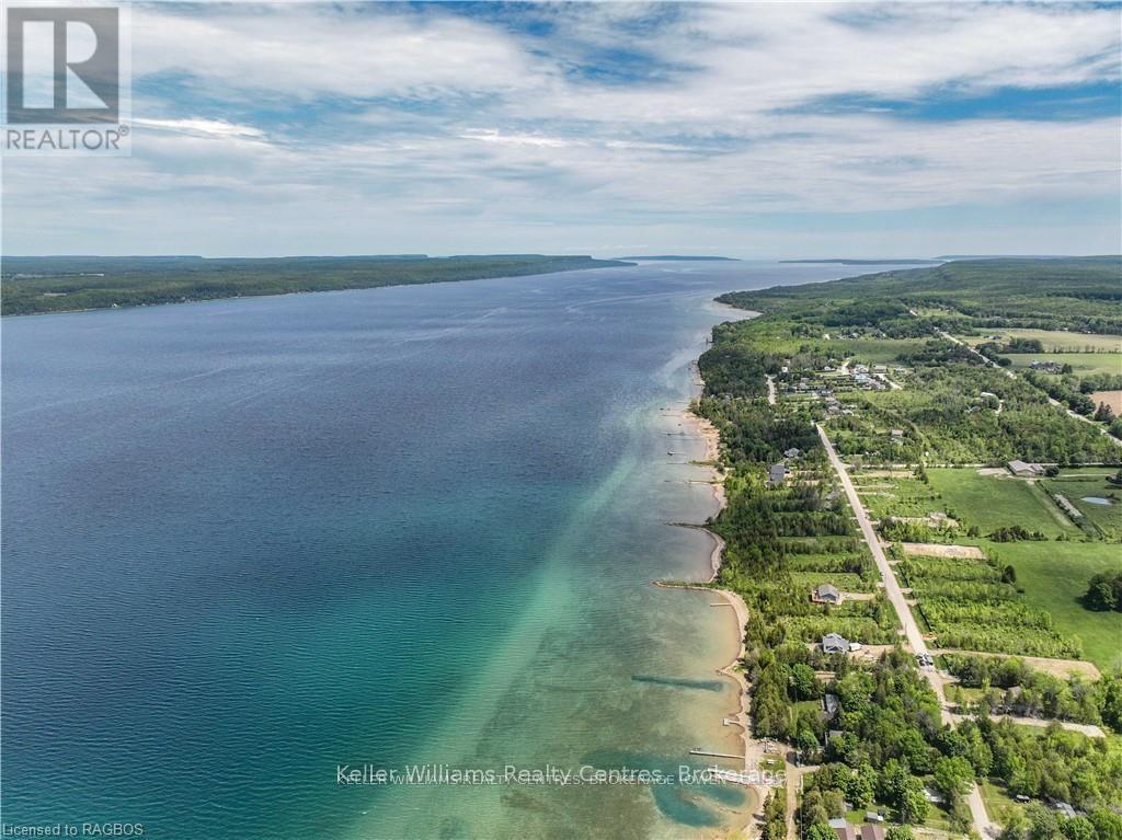 162 Wilson Drive, Georgian Bluffs, Ontario  N0H 2T0 - Photo 2 - X12648112