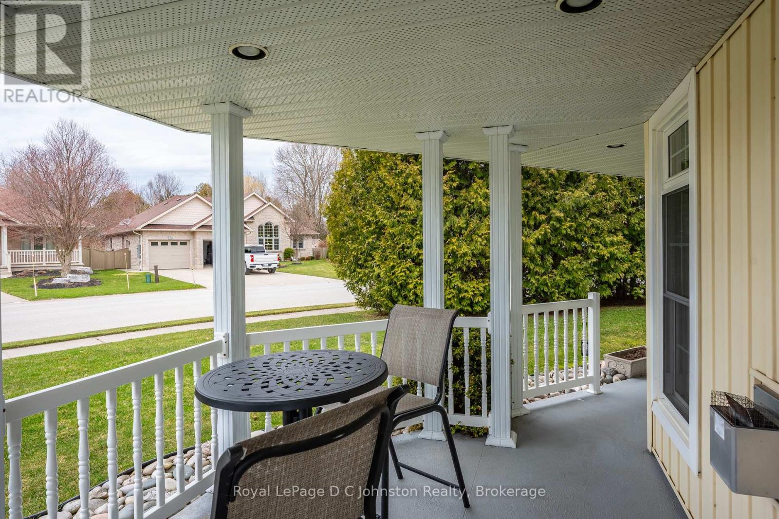 541 Meadow Lane, Saugeen Shores, Ontario  N0H 2L0 - Photo 10 - X12648176