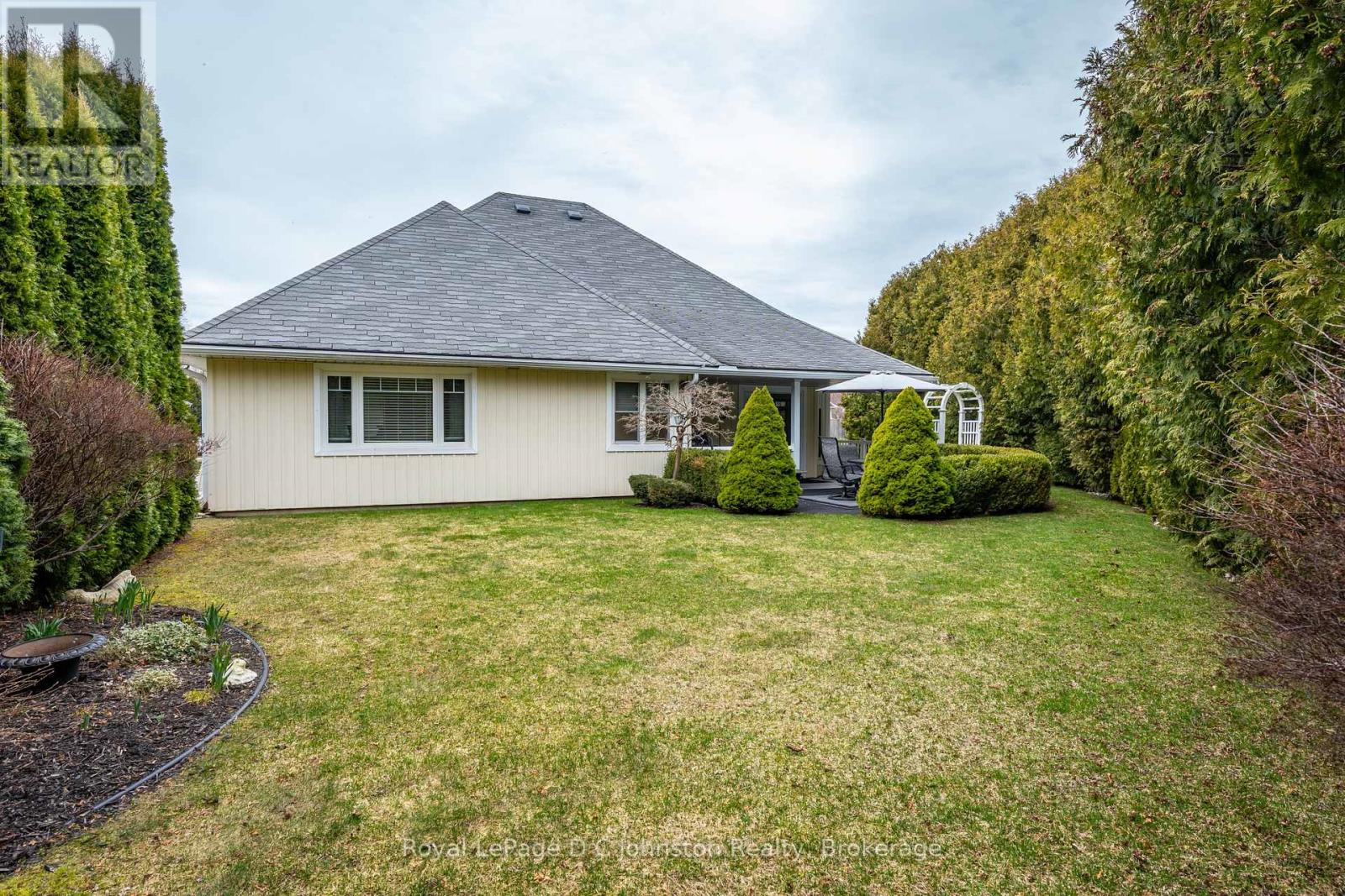541 Meadow Lane, Saugeen Shores, Ontario  N0H 2L0 - Photo 15 - X12648176