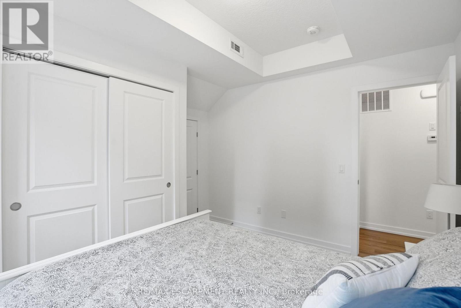 5 - 70 Kenesky Drive, Hamilton, Ontario  L8B 2A9 - Photo 13 - X12648066