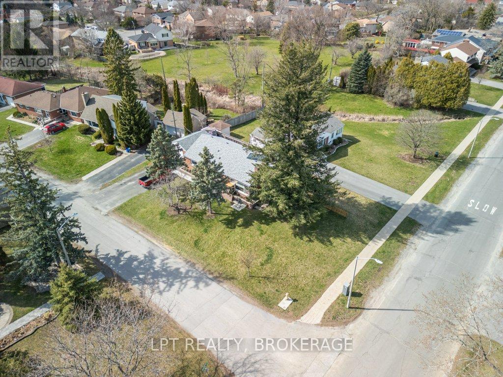 9 Elizabeth Avenue, Kingston, Ontario  K7M 3G9 - Photo 24 - X12648134
