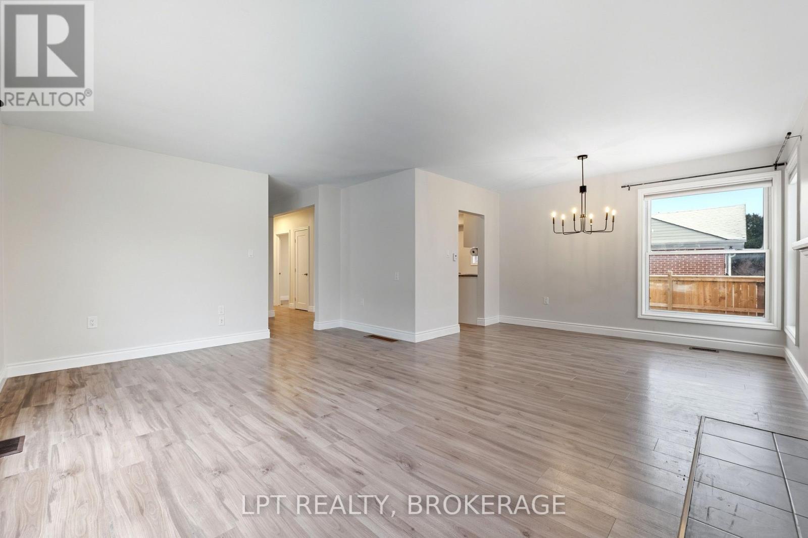 9 Elizabeth Avenue, Kingston, Ontario  K7M 3G9 - Photo 10 - X12648138