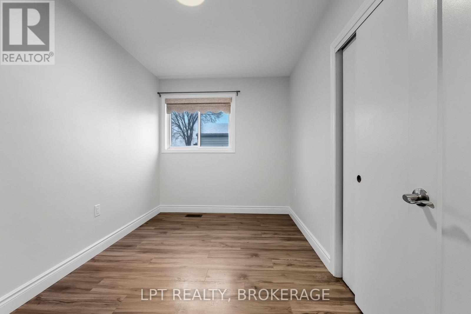 9 Elizabeth Avenue, Kingston, Ontario  K7M 3G9 - Photo 21 - X12648138