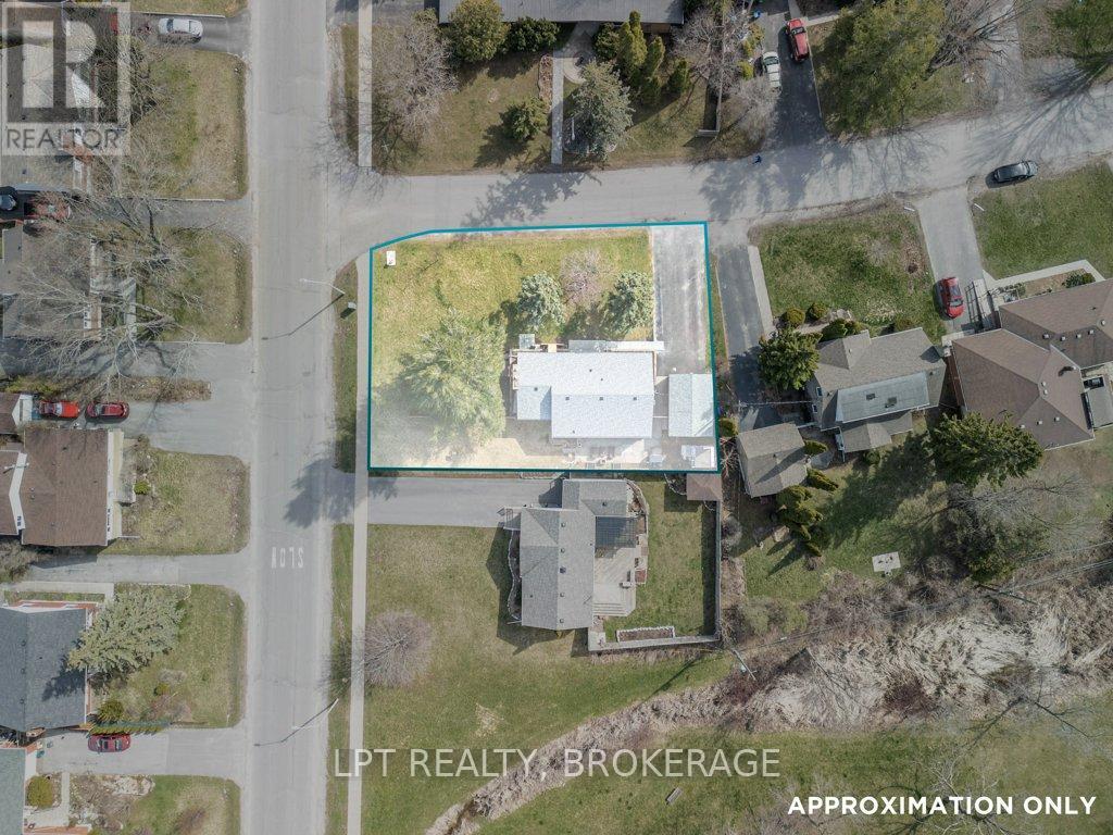 9 Elizabeth Avenue, Kingston, Ontario  K7M 3G9 - Photo 45 - X12648138