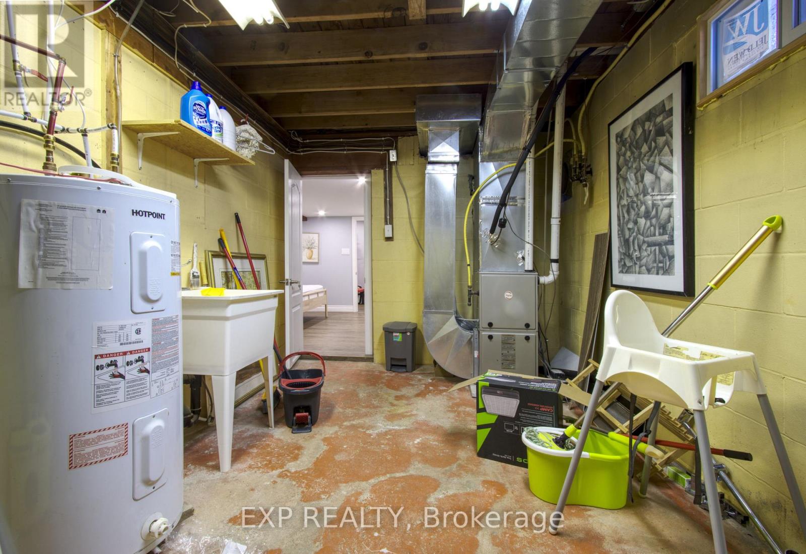 27 Groeger Road, Huntsville, Ontario  P1H 2J4 - Photo 31 - X12648164