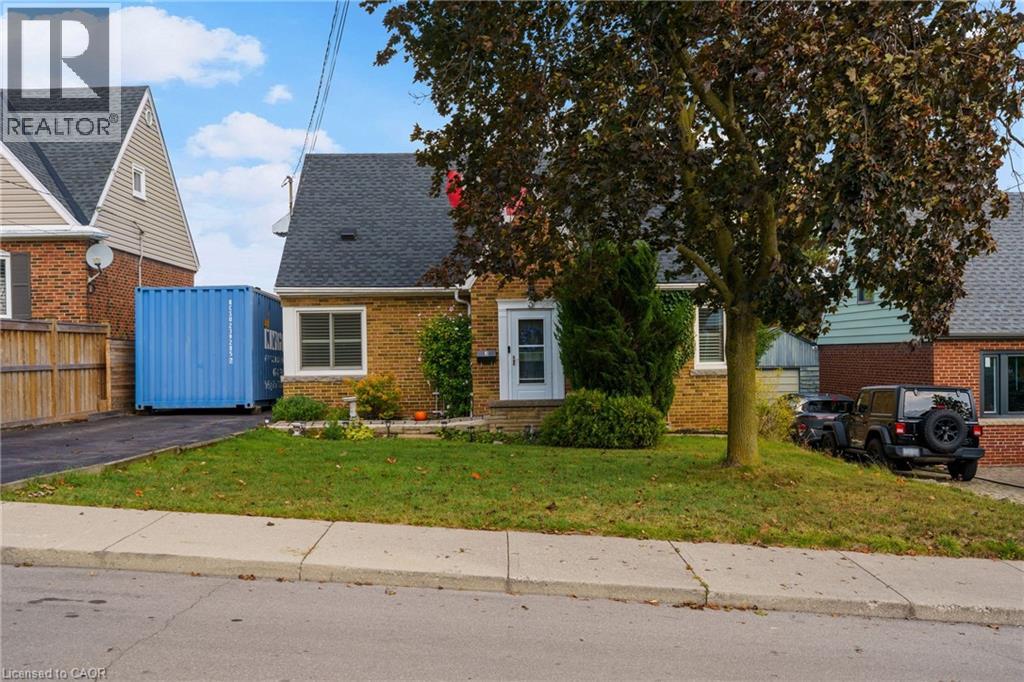 3 Montrose Avenue, Hamilton, Ontario  L8K 4X8 - Photo 2 - 40787954