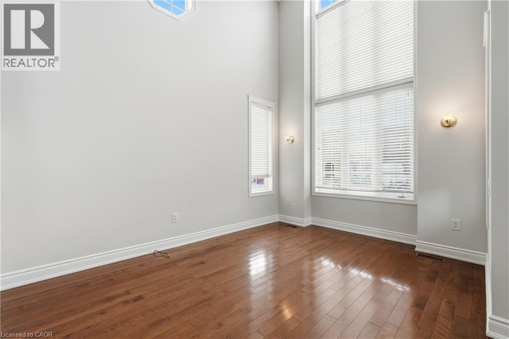 319 Duskywing Way, Oakville, Ontario  L6L 6X6 - Photo 5 - 40794101