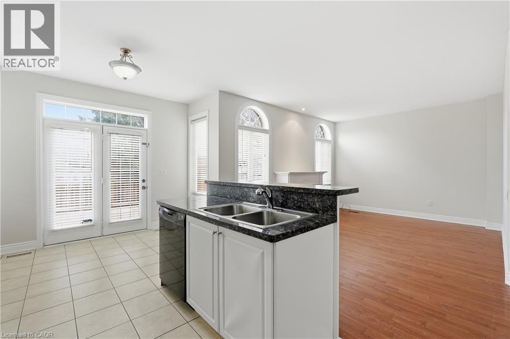 319 Duskywing Way, Oakville, Ontario  L6L 6X6 - Photo 14 - 40794101